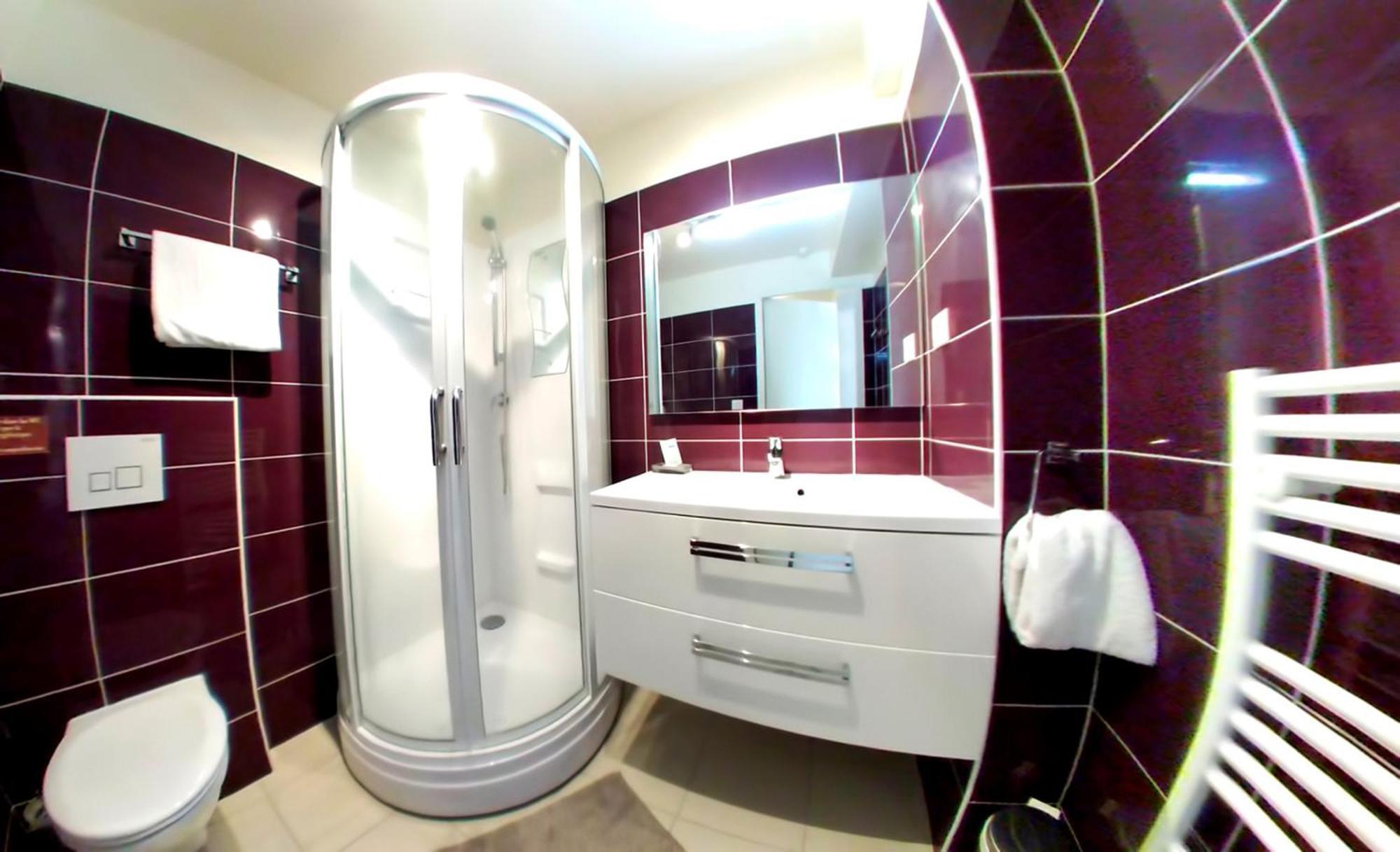 Hotel Au Bon Coin Cloyes-sur-le-Loir Kültér fotó