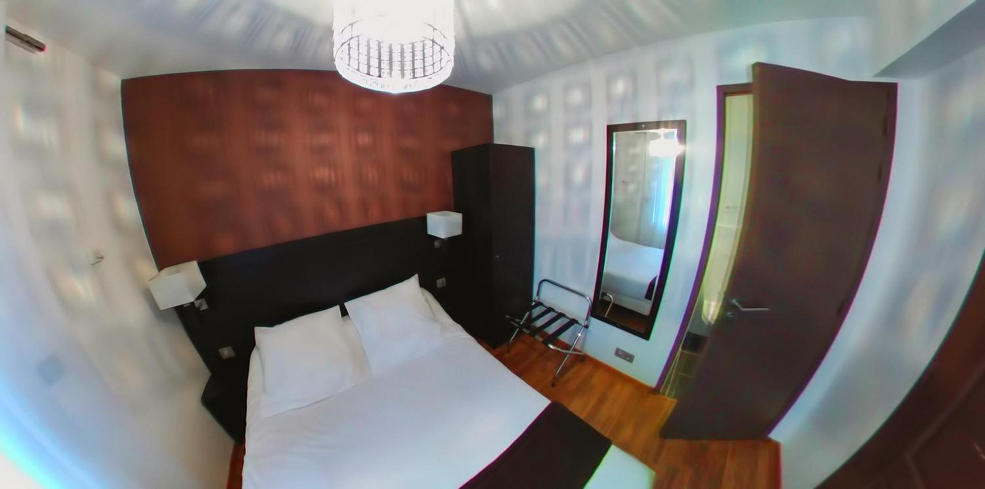 Hotel Au Bon Coin Cloyes-sur-le-Loir Kültér fotó